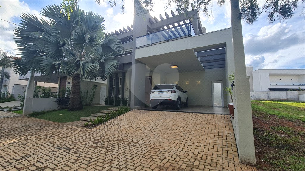 Casa à venda com 4 suítes no condomínio Spazio Verde 1, Itapetininga - SP
