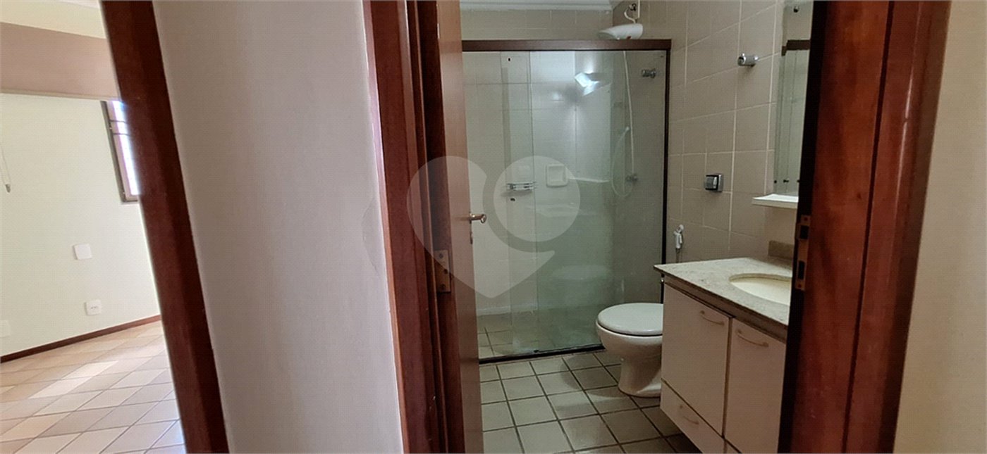 Apartamento à venda com 3 quartos, sendo 1 suíte,  no Centro, Ribeirão Preto, SP