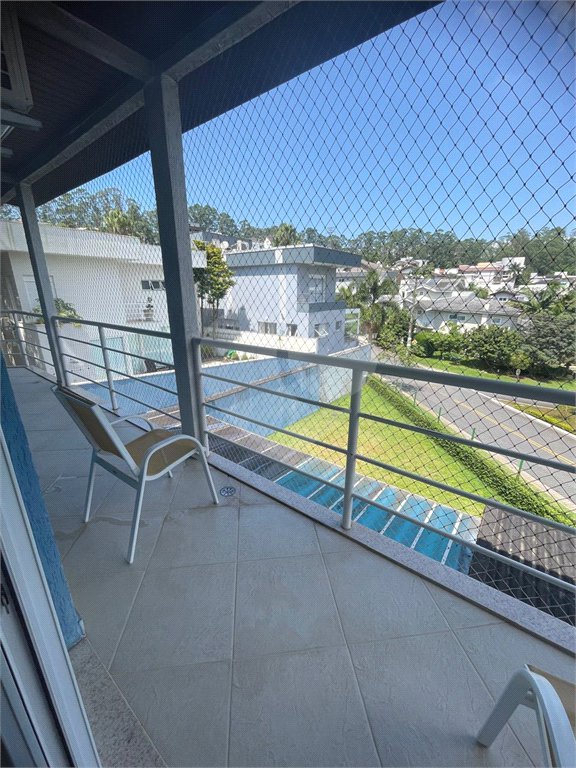 Casa à venda com 5 quartos, sendo 3 suítes, no condomínio Swiss Park, São Bernardo do Campo - SP