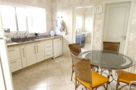 Casa à venda com 3 suítes no condomínio Residencial Parque Arco-íris, Atibaia - SP