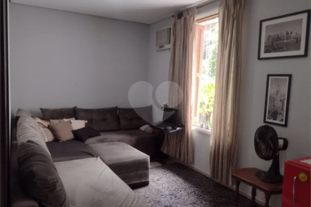 Sobrado à venda com 3 suítes em Santana, São Paulo, SP