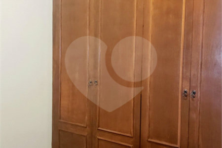 Sobrado à venda com 3 quartos, sendo 1 suíte, em Brooklin, São Paulo, SP