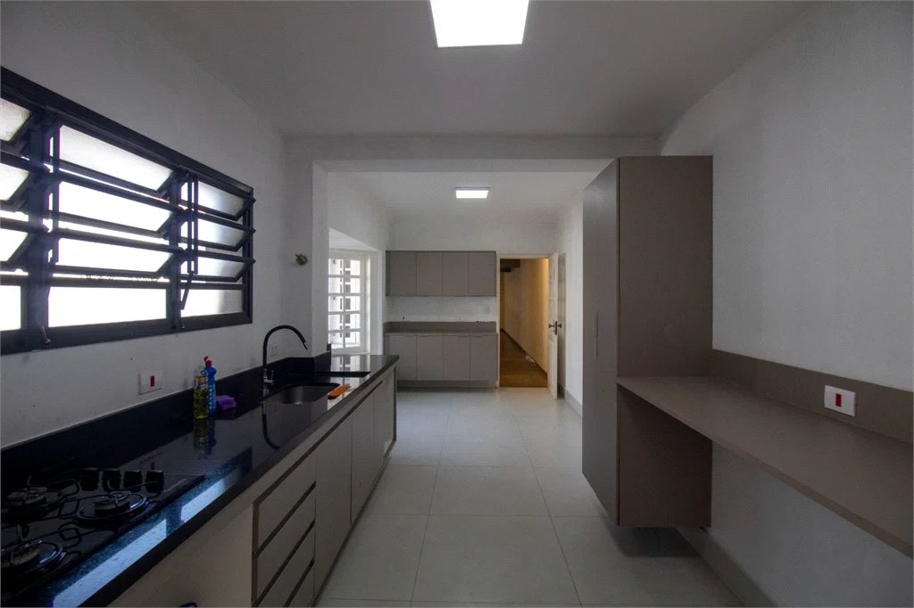 Casa à venda com 3 quartos, sendo 1 suíte, em Brooklin Paulista, São Paulo, SP