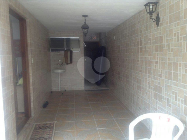 Casa à venda com 3 quartos, sendo 1 suíte,  em Vila Romero, São Paulo, SP