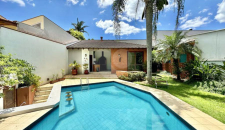 Casa à venda com 4 quartos, sendo 2 suítes,  no condomínio São Paulo Ii, Cotia - SP