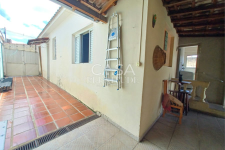 Casa à venda com 4 quartos em Vila Trujillo, Sorocaba, SP