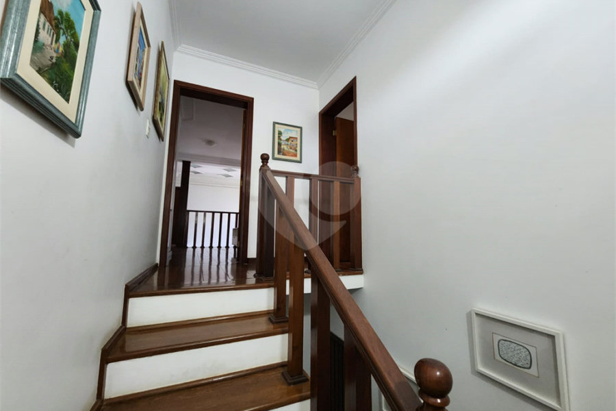Casa à venda com 5 suítes no condomínio Suíça da Cantareira, Mairiporã - SP