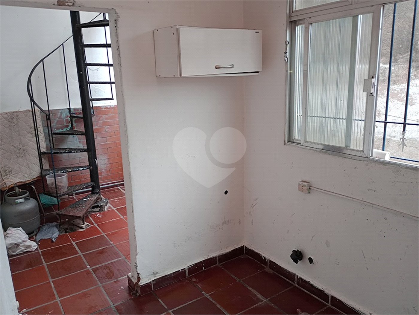 Sobrado à venda com 2 quartos em Horto, São Paulo, SP