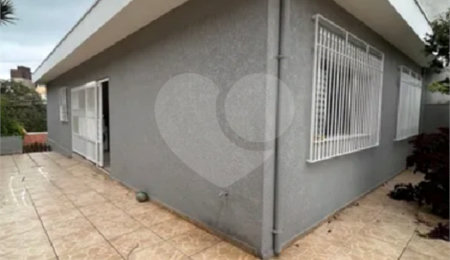 Casa à venda com 3 quartos em Jaraguá, São Paulo, SP
