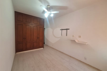Apartamento à venda com 3 quartos, sendo 1 suíte, em Tijuca, Rio de Janeiro, RJ