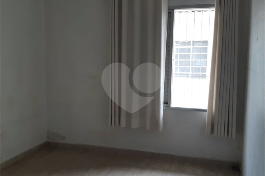 Sobrado à venda com 2 quartos em Santana, São Paulo, SP