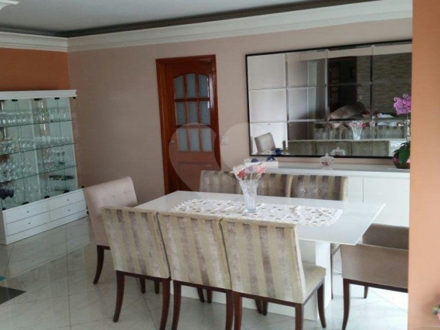 Apartamento à venda com 3 quartos, sendo 1 suíte,  em Santana, São Paulo, SP