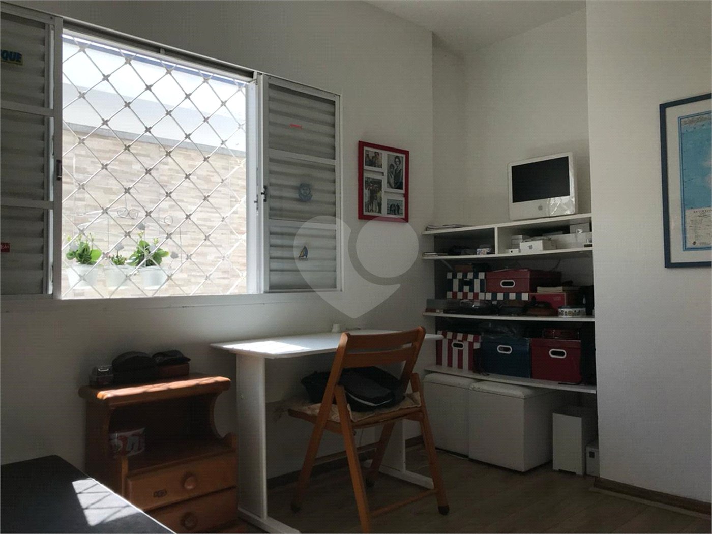 Casa à venda com 4 quartos, sendo 2 suítes,  em Jardim Armênia, Mogi das Cruzes, SP