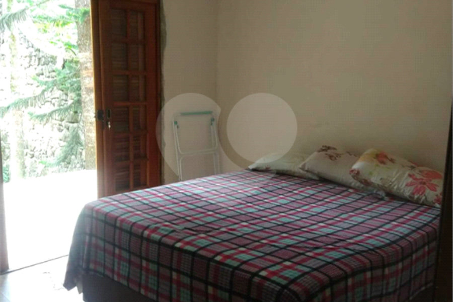 Casa à venda com 3 quartos, sendo 1 suíte, em Serra da Cantareira, Mairiporã, SP