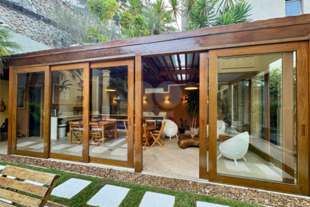 Casa à venda com 5 quartos, sendo 4 suítes, no condomínio Pignatari, São Paulo - SP