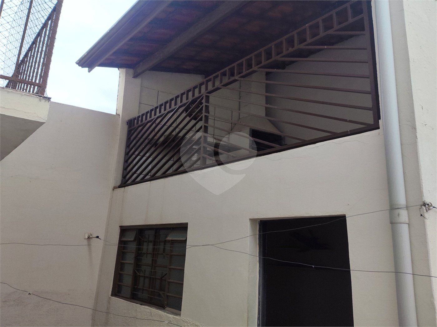Sobrado para alugar com 3 quartos, sendo 1 suíte, em Jardim Valença, Indaiatuba, SP