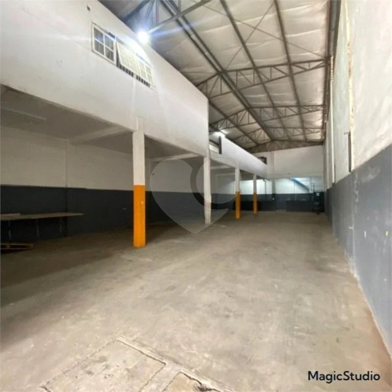 Galpão com 530m² , 3 banheiros , `venda em Guarulhos.