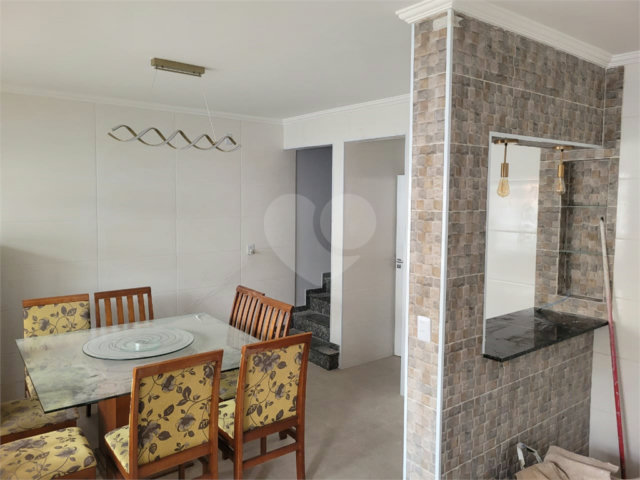 Casa à venda com 3 quartos, sendo 2 suítes,  em Vila Paulicéia, São Paulo, SP