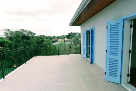 Casa à venda com 3 suítes no condomínio Estância Marambaia, Vinhedo - SP