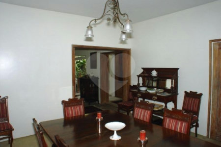 Casa à venda com 4 quartos, sendo 1 suíte, em Brooklin Velho, São Paulo, SP