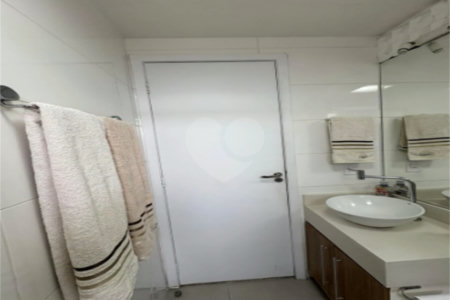 Apartamento à venda com 2 quartos em Mooca, São Paulo, SP