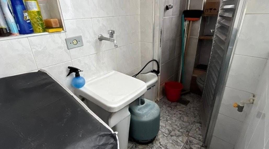 Apartamento para alugar, 110 m² por R$ 5.000,02 - Boqueirão - Santos/SP