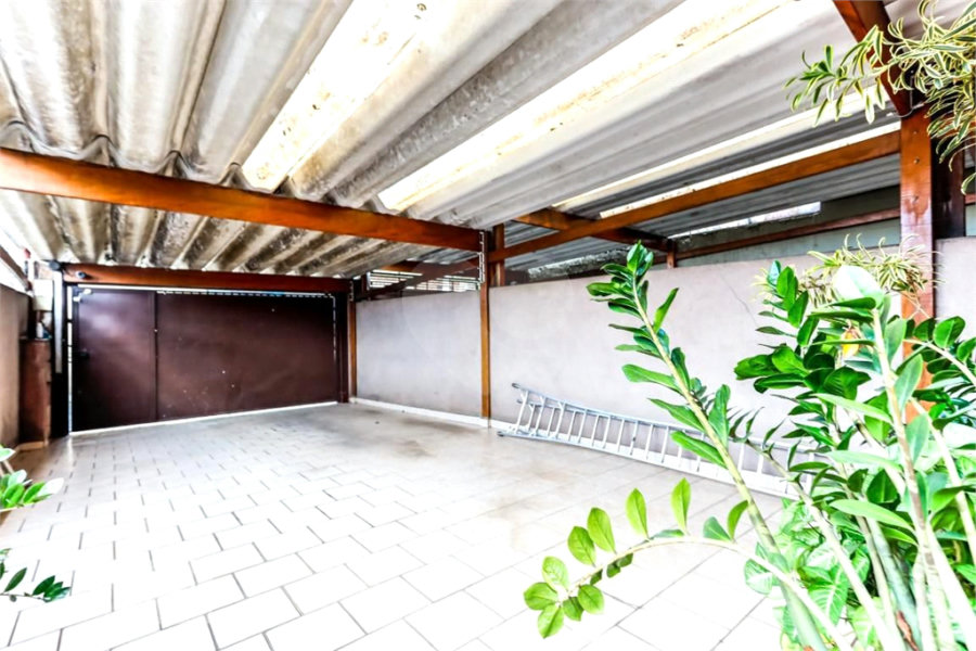 Sobrado à venda com 4 quartos, sendo 1 suíte, em Vila Nova Mazzei, São Paulo, SP