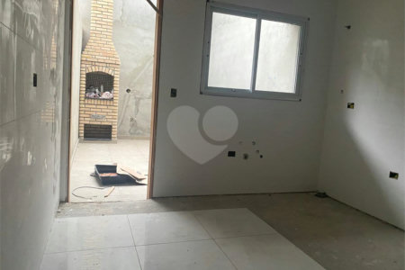 Sobrado à venda com 3 quartos, sendo 1 suíte, em Campo Grande, São Paulo, SP