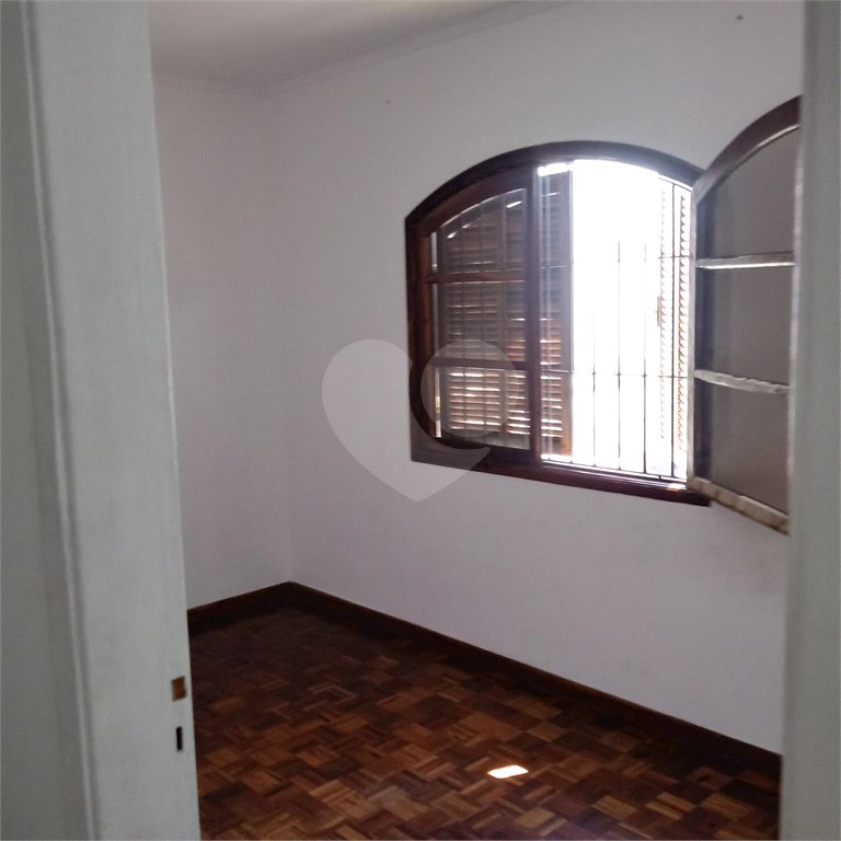 Sobrado à venda com 3 quartos, sendo 1 suíte, em Tremembé, São Paulo, SP