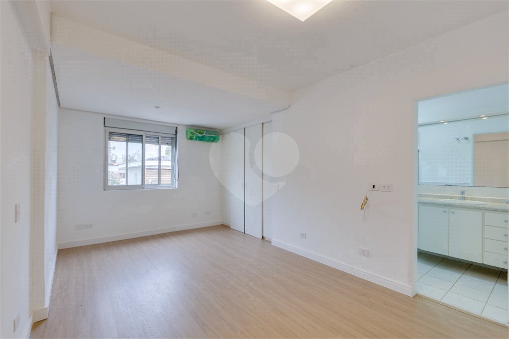 Casa de Vila à venda com 3 quartos, sendo 2 suítes, em Santo Amaro, São Paulo, SP