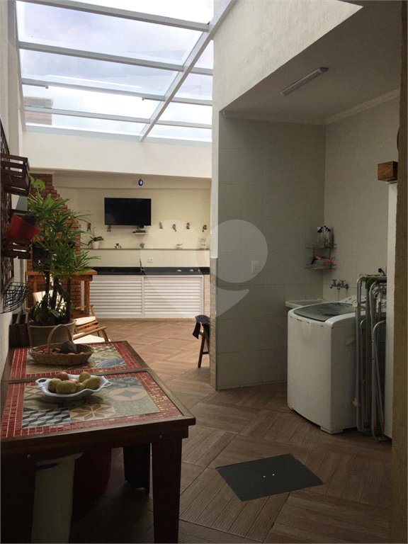 Casa à venda com 4 quartos, sendo 2 suítes,  em Vila Monumento, São Paulo, SP