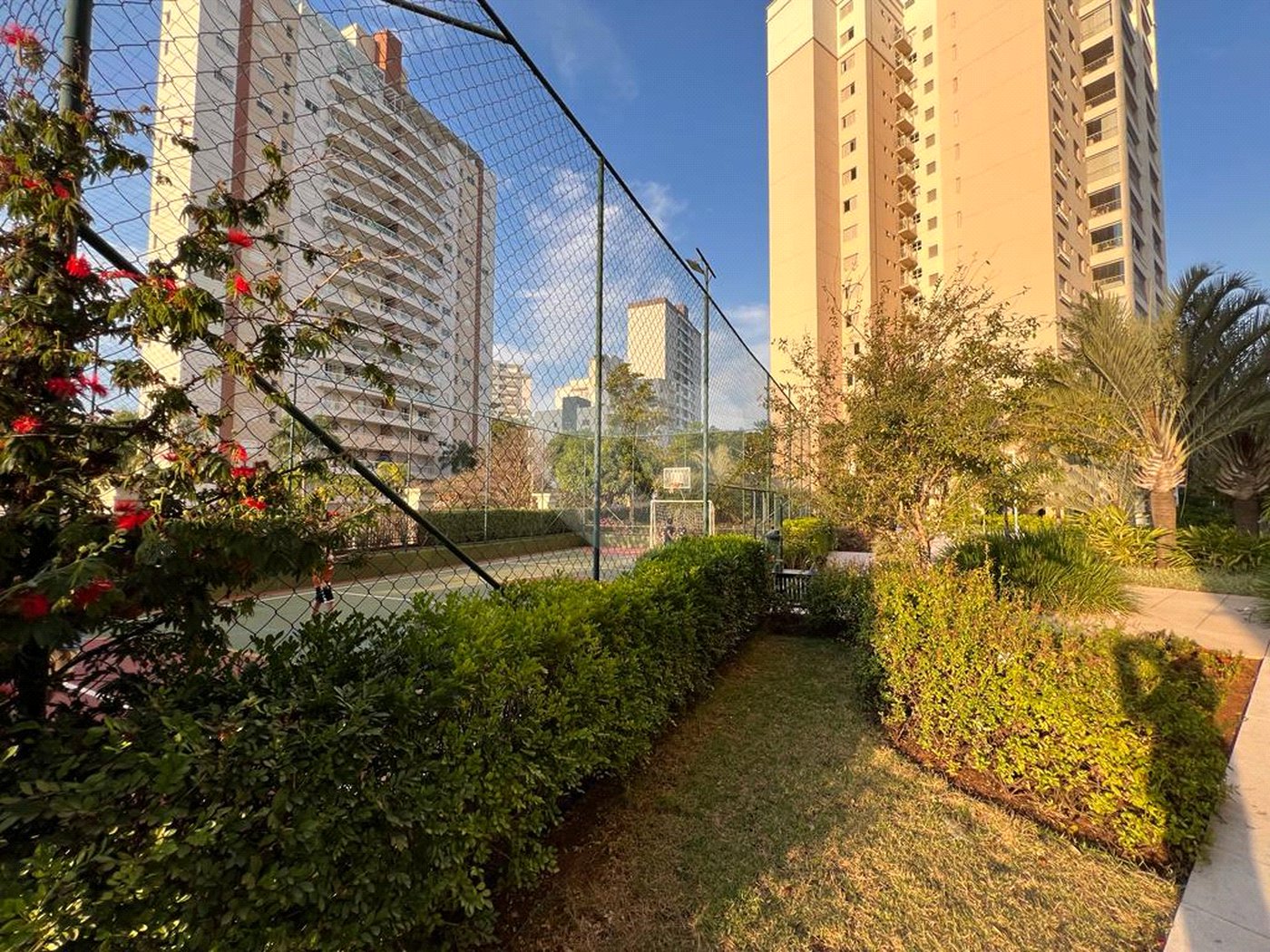 Apartamento à venda com 2 suítes em Jardim Portal da Colina, Sorocaba, SP