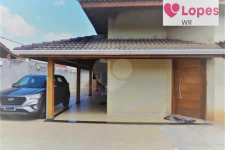 Casa à venda com 5 quartos, sendo 1 suíte, em Jardim Shangri-lá, Atibaia, SP