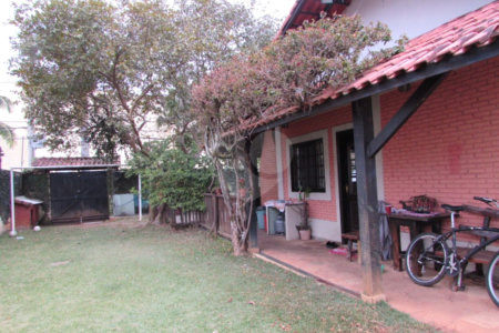 Casa Térrea à venda ou para alugar com 5 quartos, sendo 2 suítes, em Vila Horizonte, Mogi das Cruzes, SP