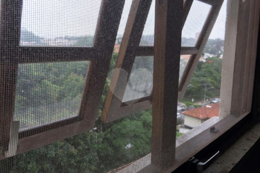 Sobrado à venda com 3 quartos, sendo 1 suíte, em Jardim Virginia Bianca, São Paulo, SP