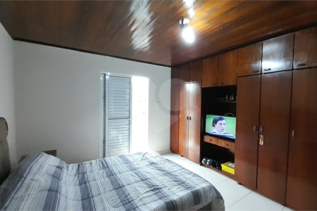 Casa à venda com 3 quartos, sendo 1 suíte,  em Retiro das Fontes, Atibaia, SP