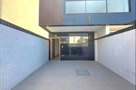 Casa com 3 dormitórios à venda, 202 m² por R$ 1.199.000 - Aparecida - Santos/SP
