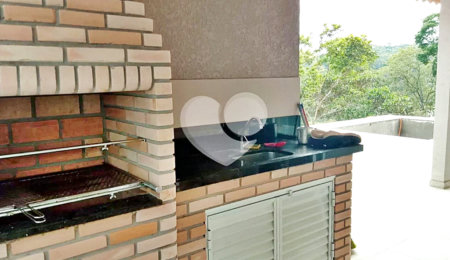 Casa à venda com 4 quartos, sendo 3 suítes,  no condomínio Residencial Ecologico da Cantareira, Mairiporã - SP
