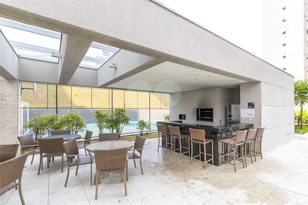 Apartamento à venda com 3 quartos, sendo 1 suíte,  em Jardim Caboré, São Paulo, SP