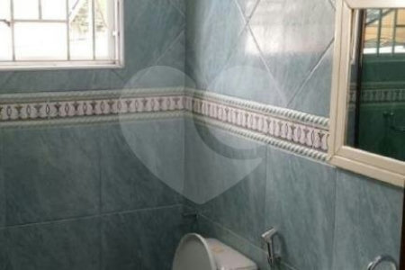 Sobrado à venda com 3 quartos, sendo 1 suíte, em Parque Vitória, São Paulo, SP