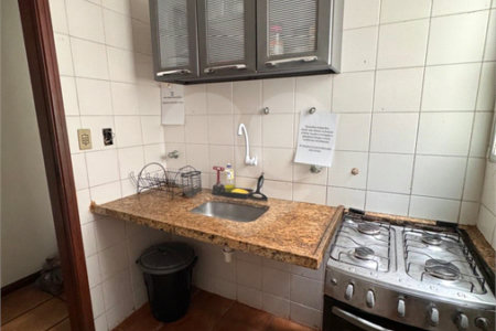 Apartamento à venda com 3 quartos, sendo 1 suíte,  em Vila Nova, Cabo Frio, RJ
