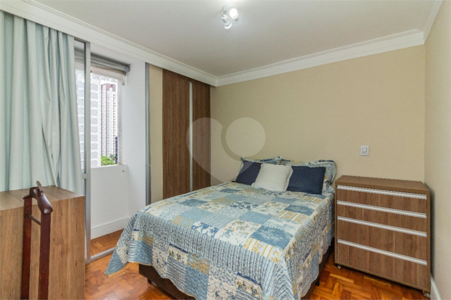 Apartamento à venda com 3 quartos, sendo 1 suíte,  em Paraíso, São Paulo, SP