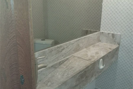 Casa à venda ou para alugar com 4 suítes em Chácaras São Carlos, Cotia, SP