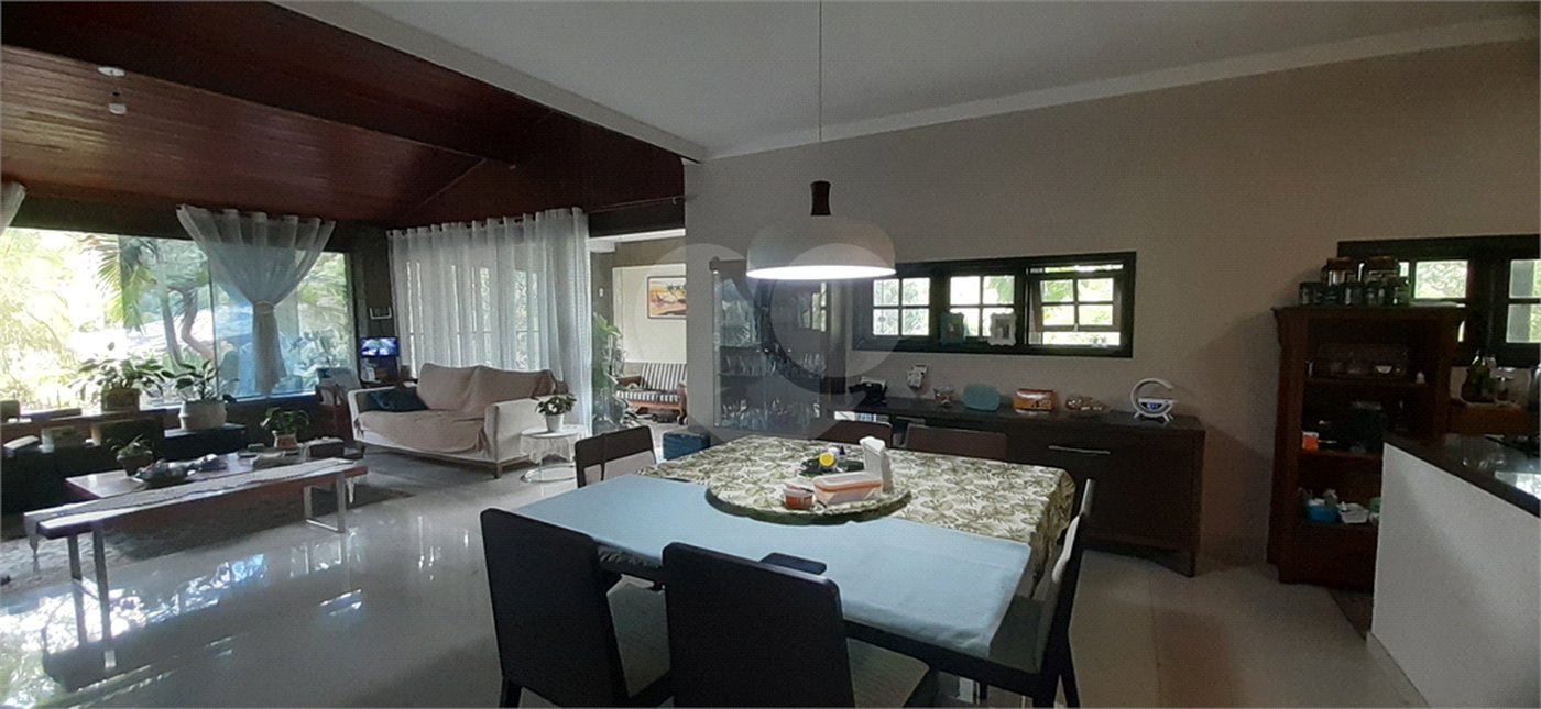 Casa à venda com 2 suítes em Campo Grande, Rio de Janeiro, RJ