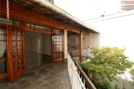 Casa à venda com 5 quartos, sendo 2 suítes, em Vila Galvão, Guarulhos, SP
