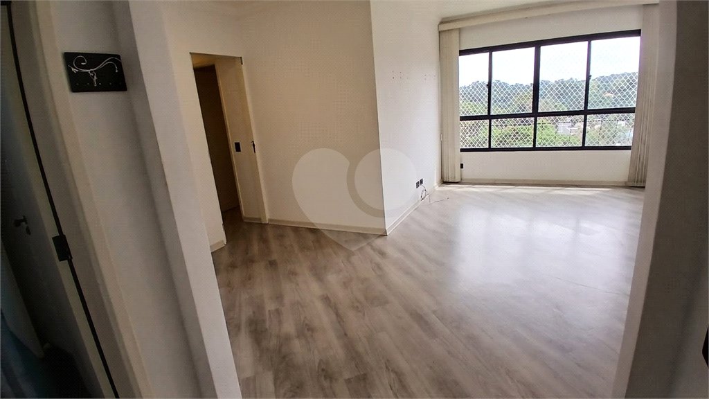 Apartamento à venda com 3 quartos, sendo 1 suíte, em Tremembé, São Paulo, SP