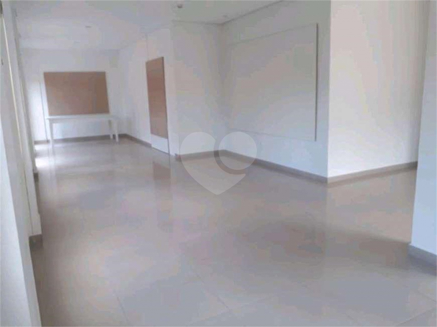 Apartamento à venda com 3 quartos, sendo 1 suíte, em Parque Reboucas, São Paulo, SP