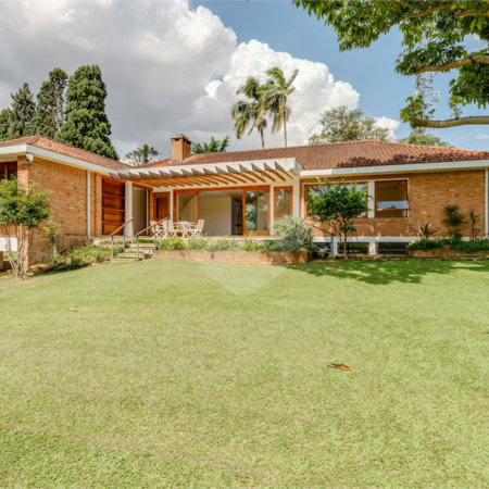 Casa Térrea à venda com 4 quartos, sendo 1 suíte, em Chácara Monte Alegre, São Paulo, SP