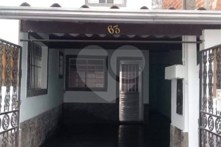 Sobrado à venda com 2 quartos, sendo 1 suíte, em Vila Urupês, Suzano, SP