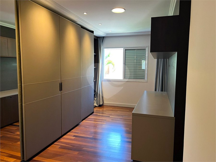 Casa para alugar com 3 quartos, sendo 1 suíte, no condomínio Res Villeneuve, São Paulo - SP